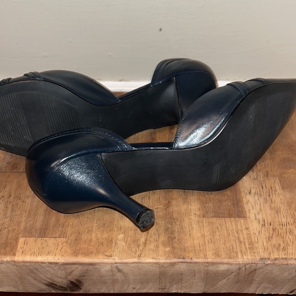 Preloved Leather Navy Micheal Shannon Pointed Toe Small Heel Gunmetal Buckle 7M - Picture 5 of 7